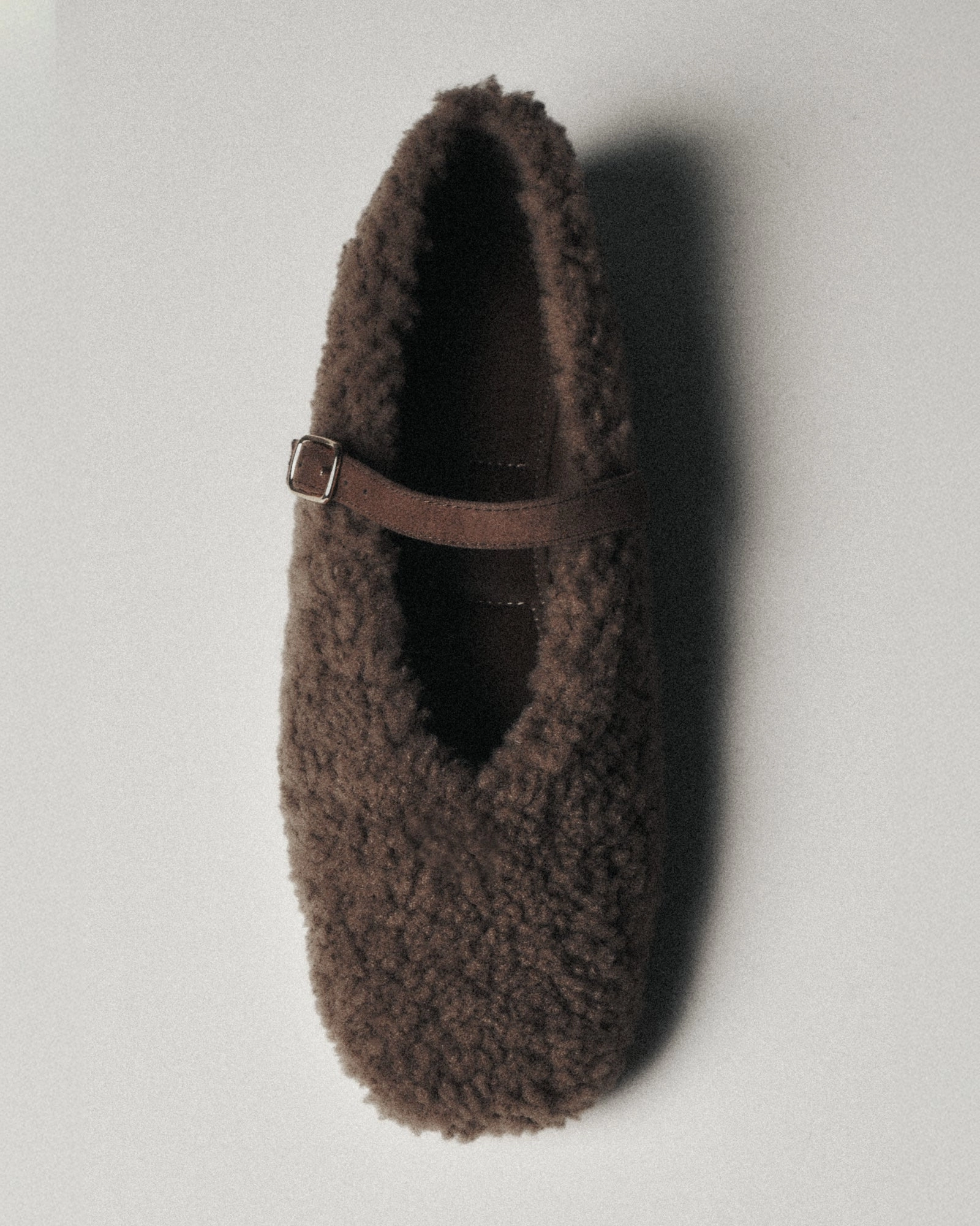 APRIL CASUAL FLATS TAUPE SHEARLING