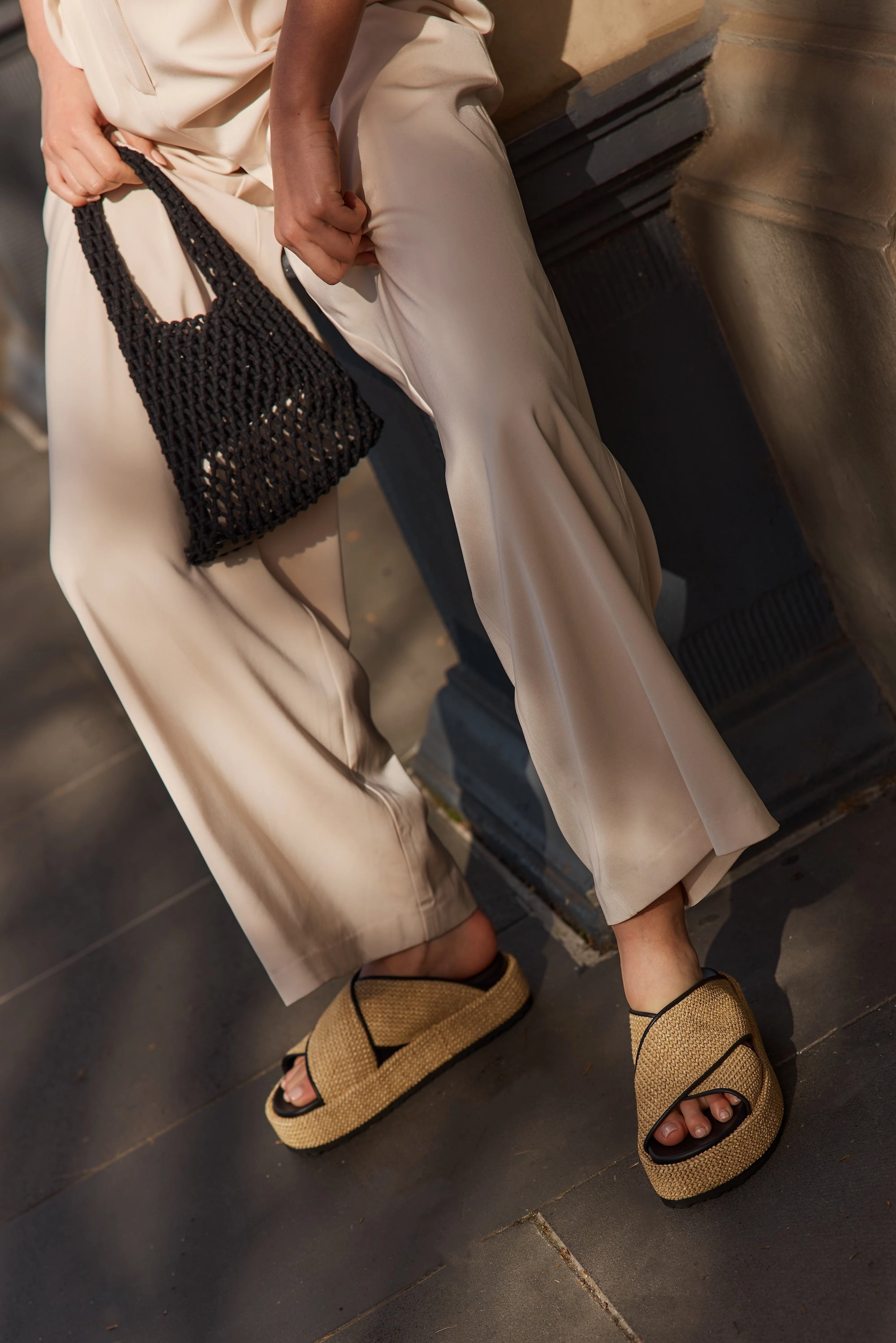 April Flatform Sandals - Natural Weave & Black