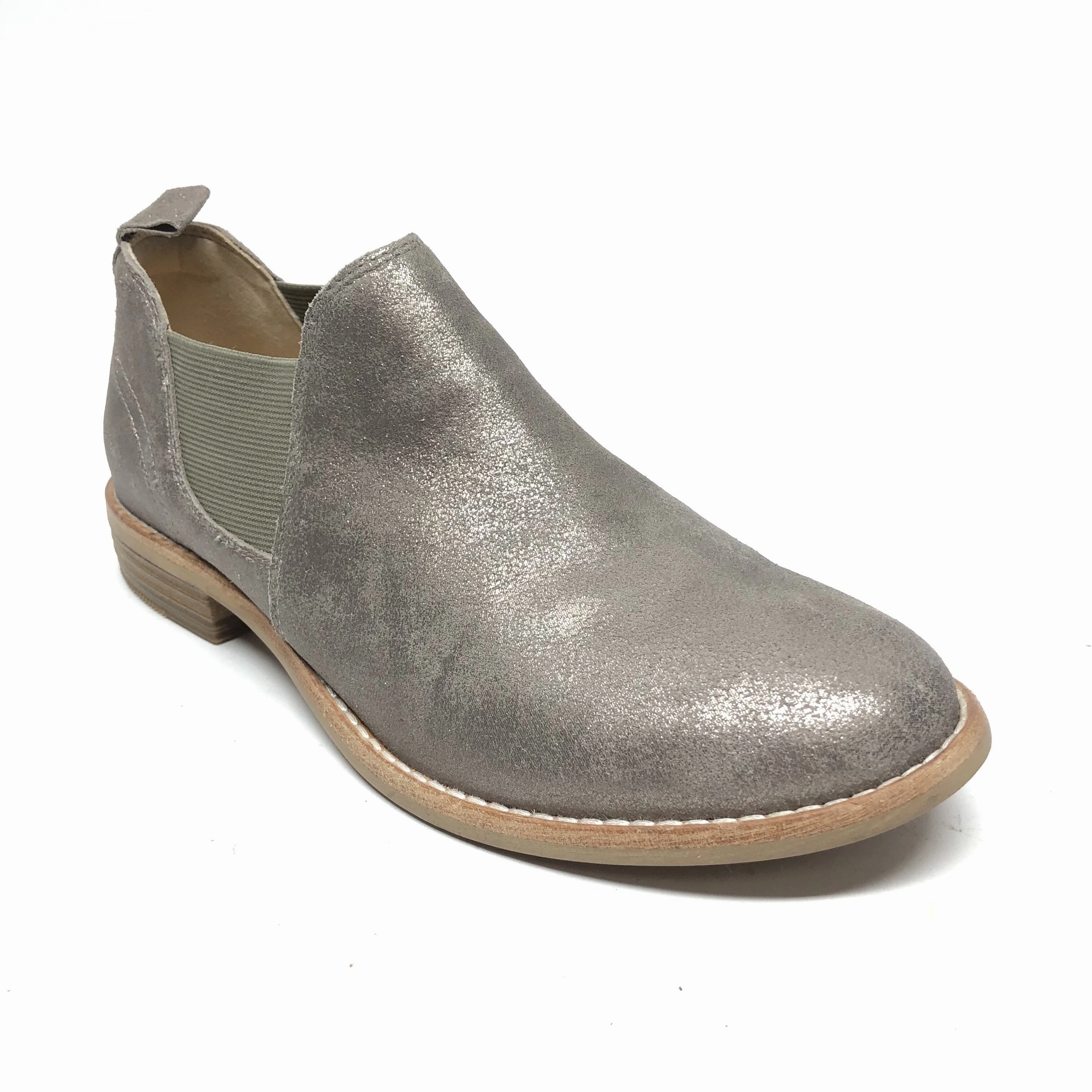 Boots Ankle Flats By Clarks  Size: 8.5