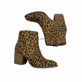 Boots Ankle Heels By Carlos By Carlos Santana In Animal Print, Size: 6