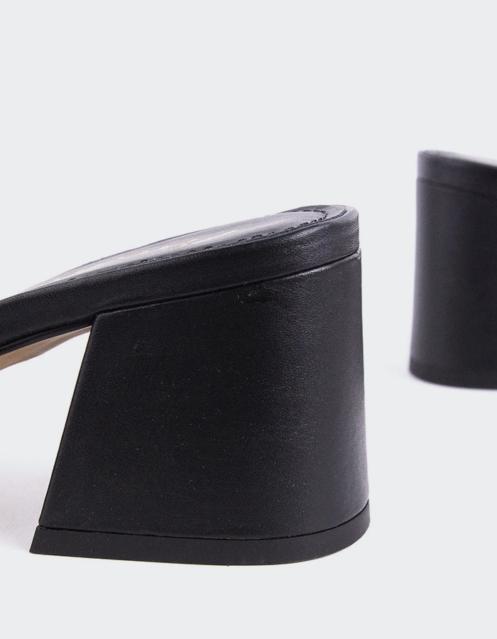 Clarabelle Black Leather