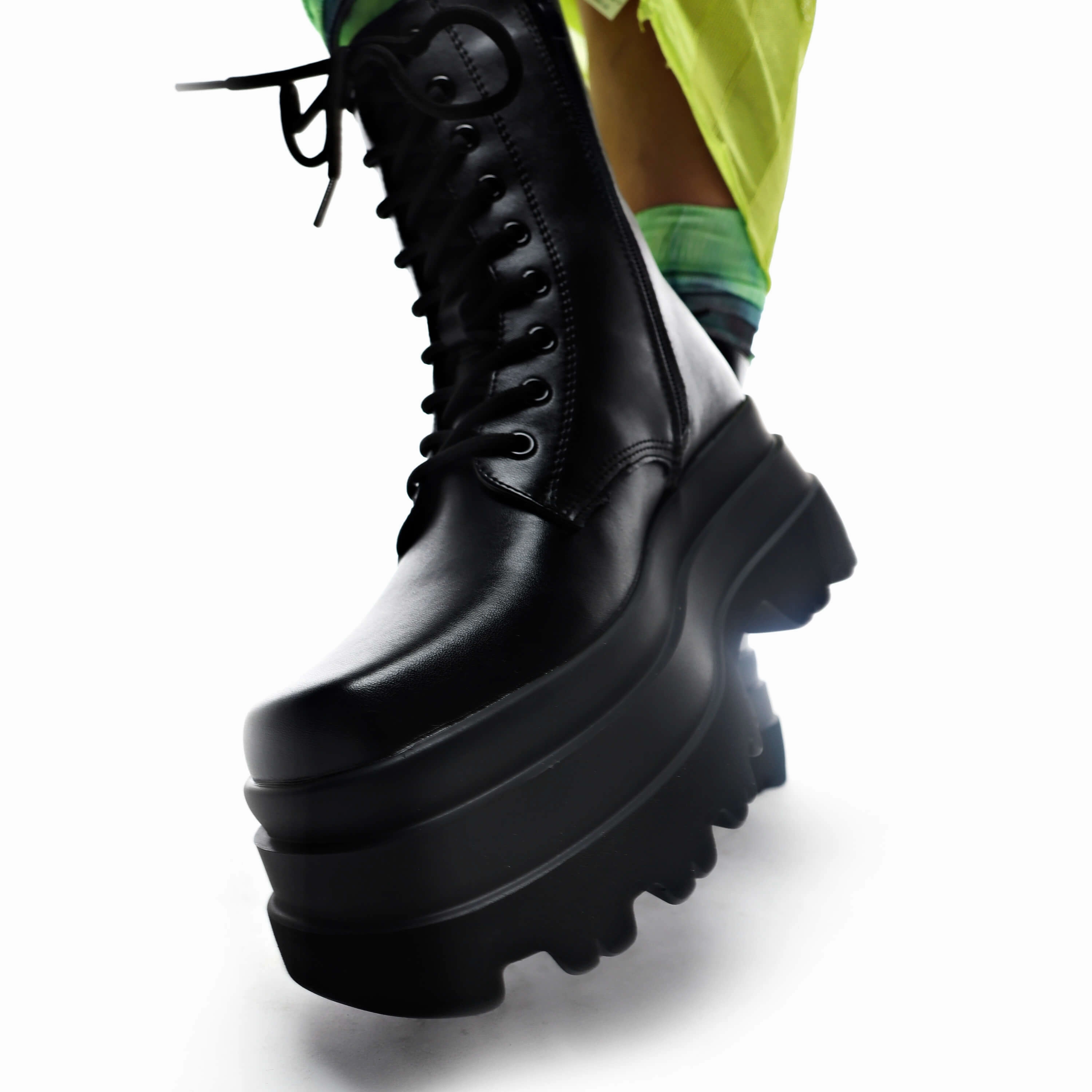 Deathwatch Trident Platform Boots