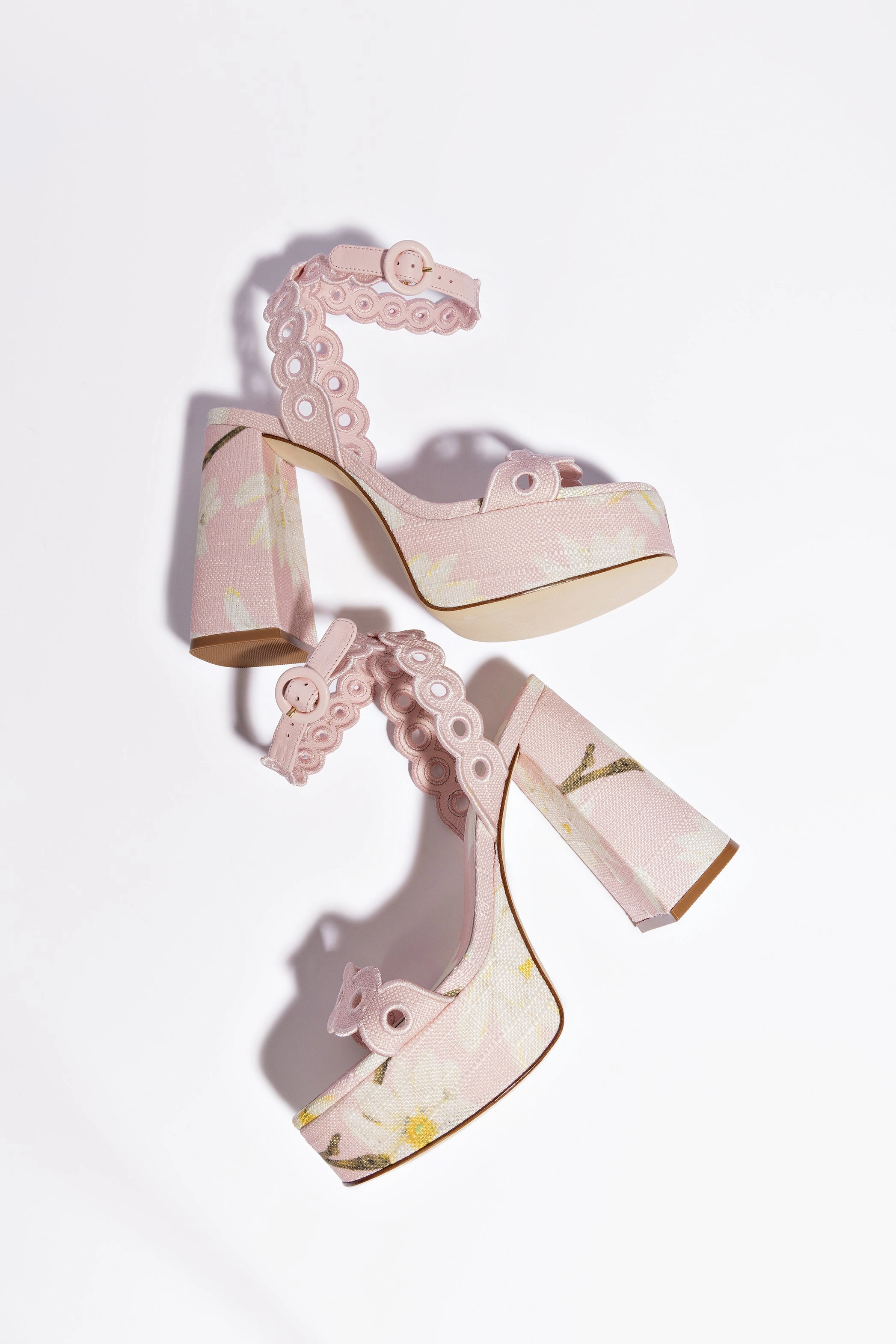 Dolly Broderie Sandal In Tulip Printed Raffia