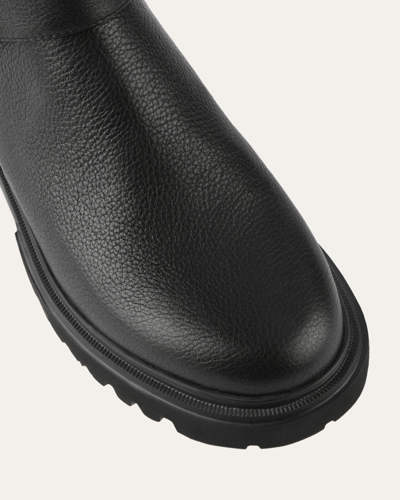 ELLIOT FLAT ANKLE BOOTS BLACK LEATHER