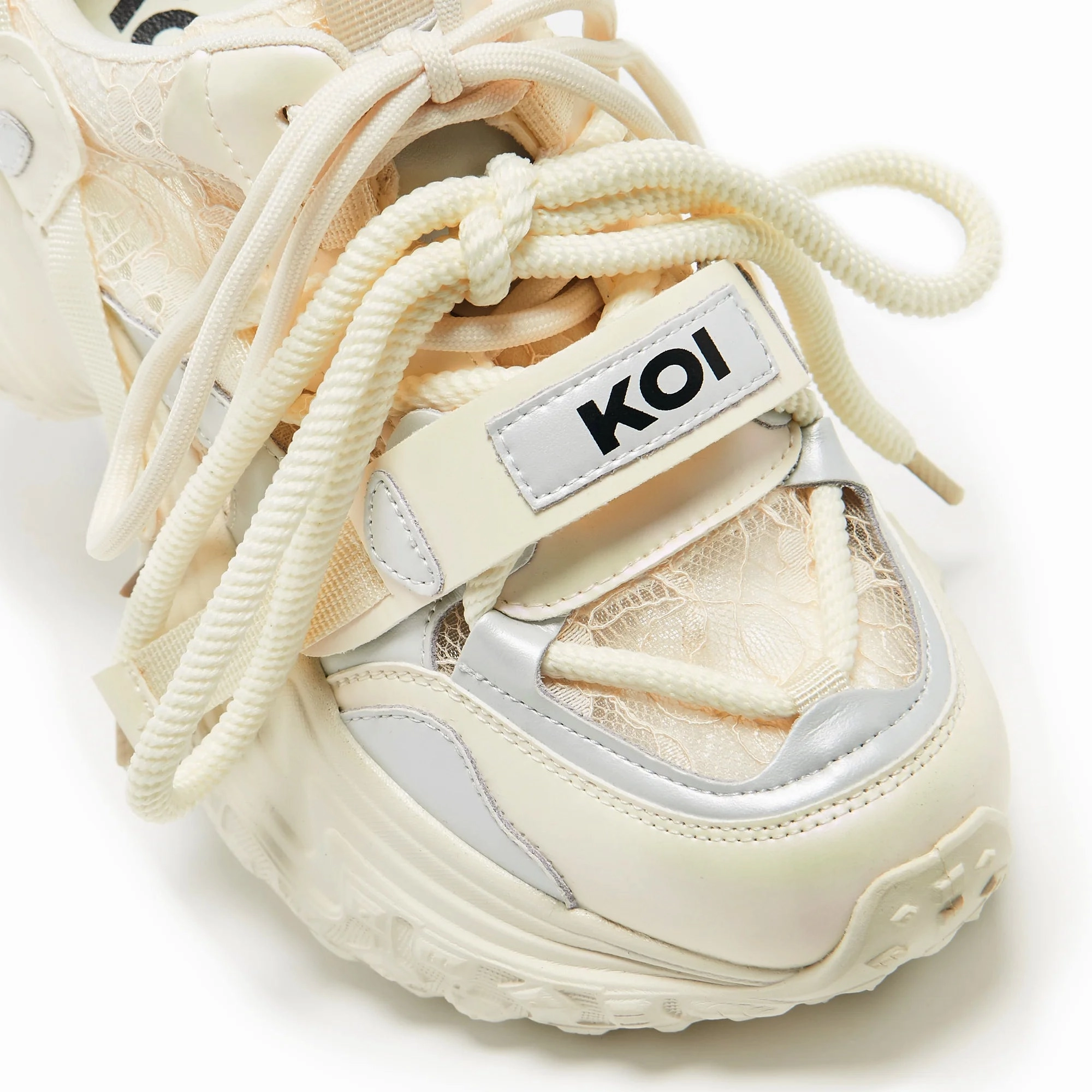 Frozen Shores Mega Chunky Trainers - Vanilla