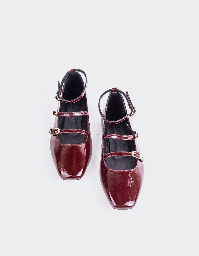Glimmer Burgundy Patent