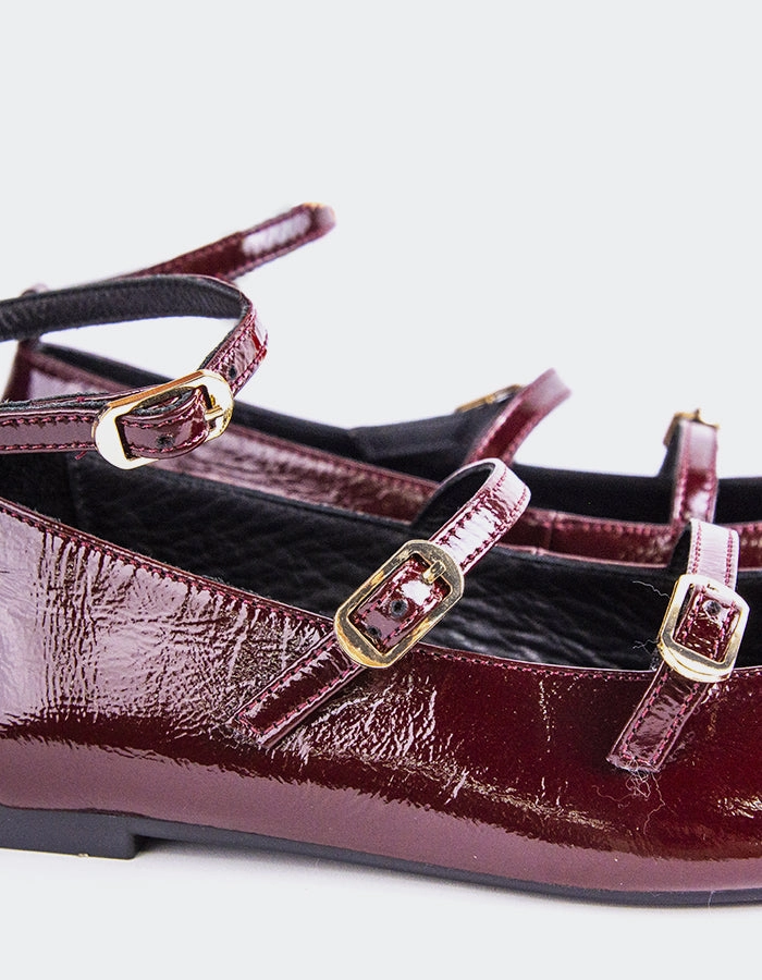 Glimmer Burgundy Patent