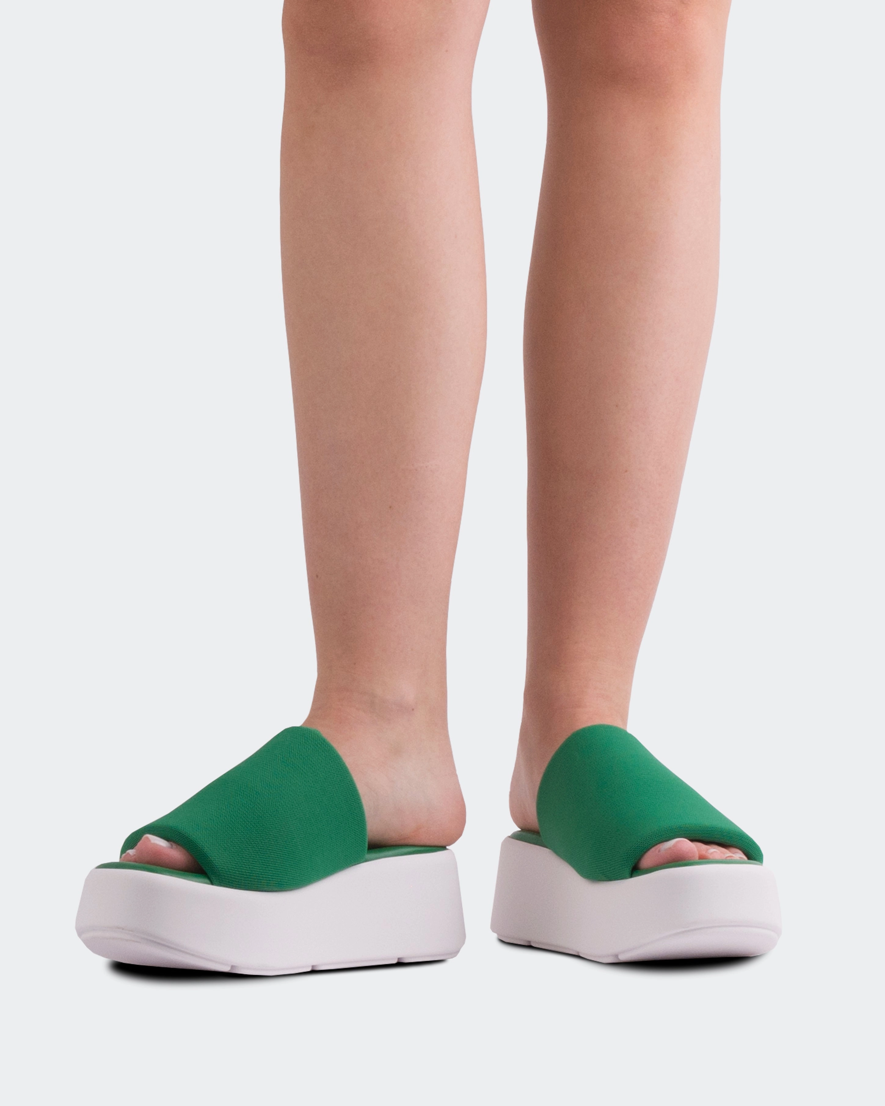 Harlow Green Puff