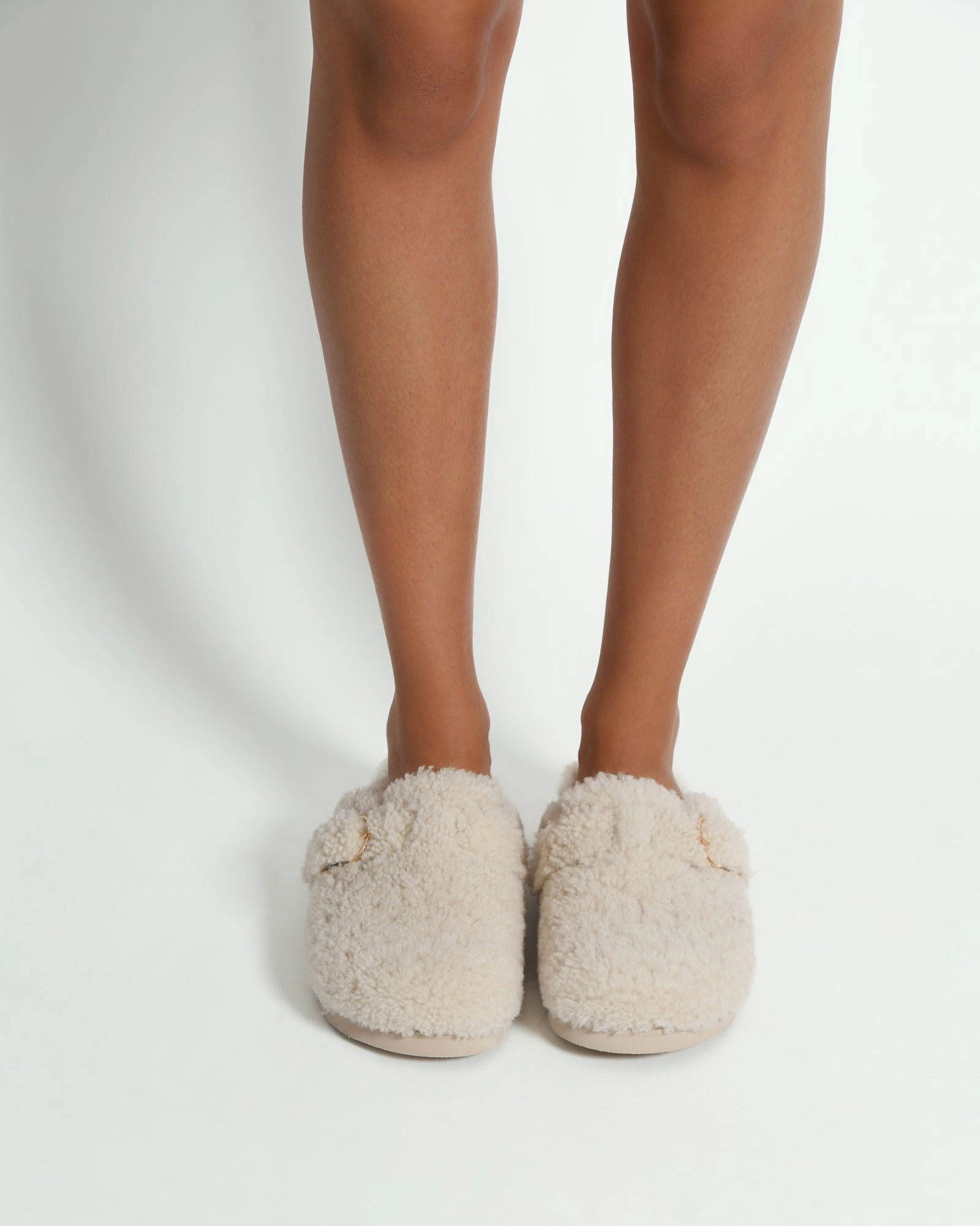 JUNIE CASUAL FLATS CREAM SHEARLING