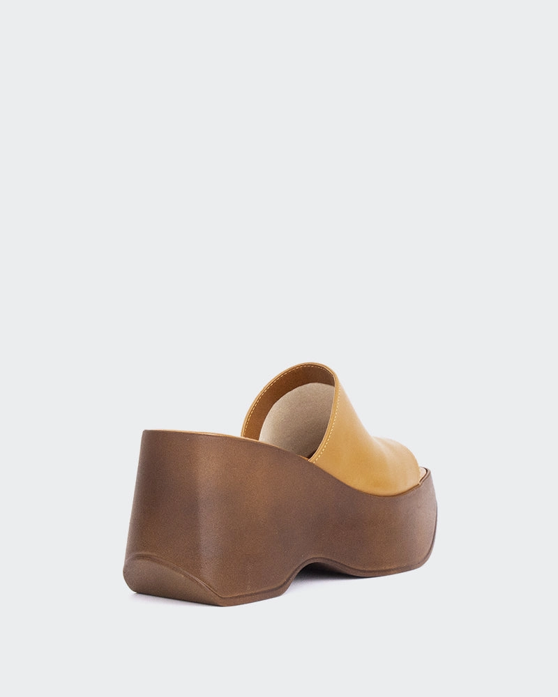 Klum Tan Leather