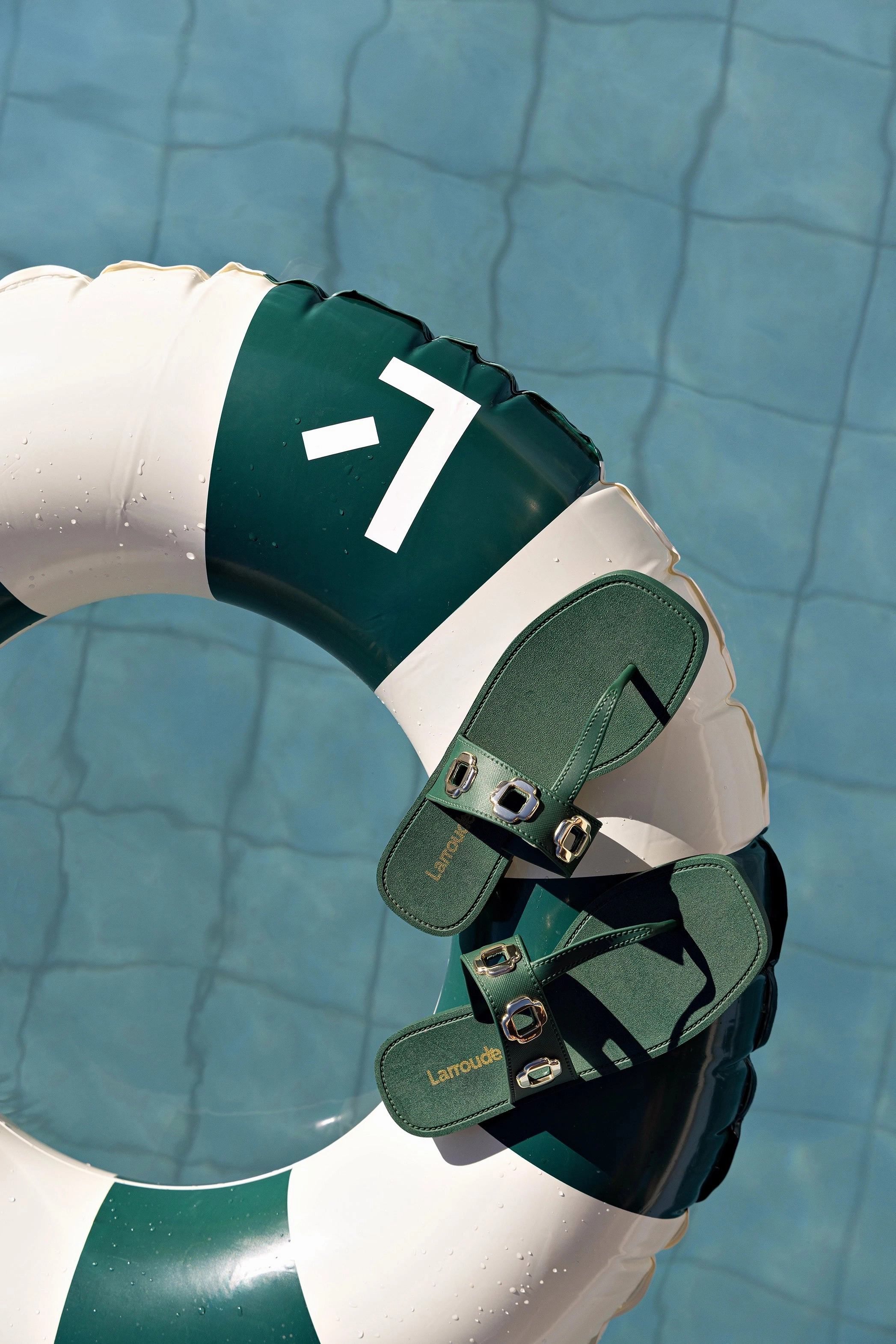 Milan S In Emerald PVC