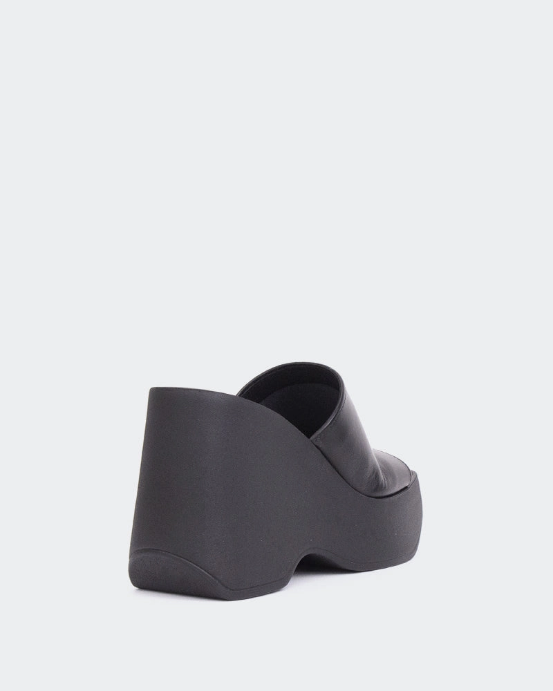Moss Black Leather
