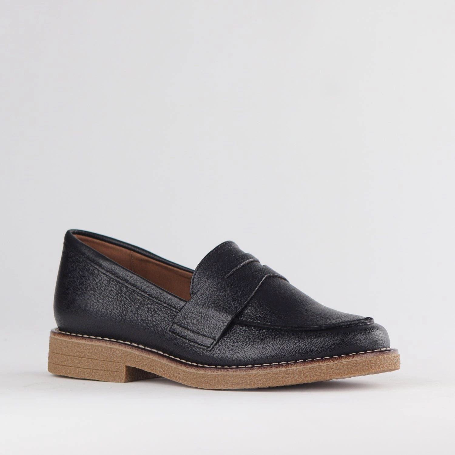 Penny Loafer in Black - 12778