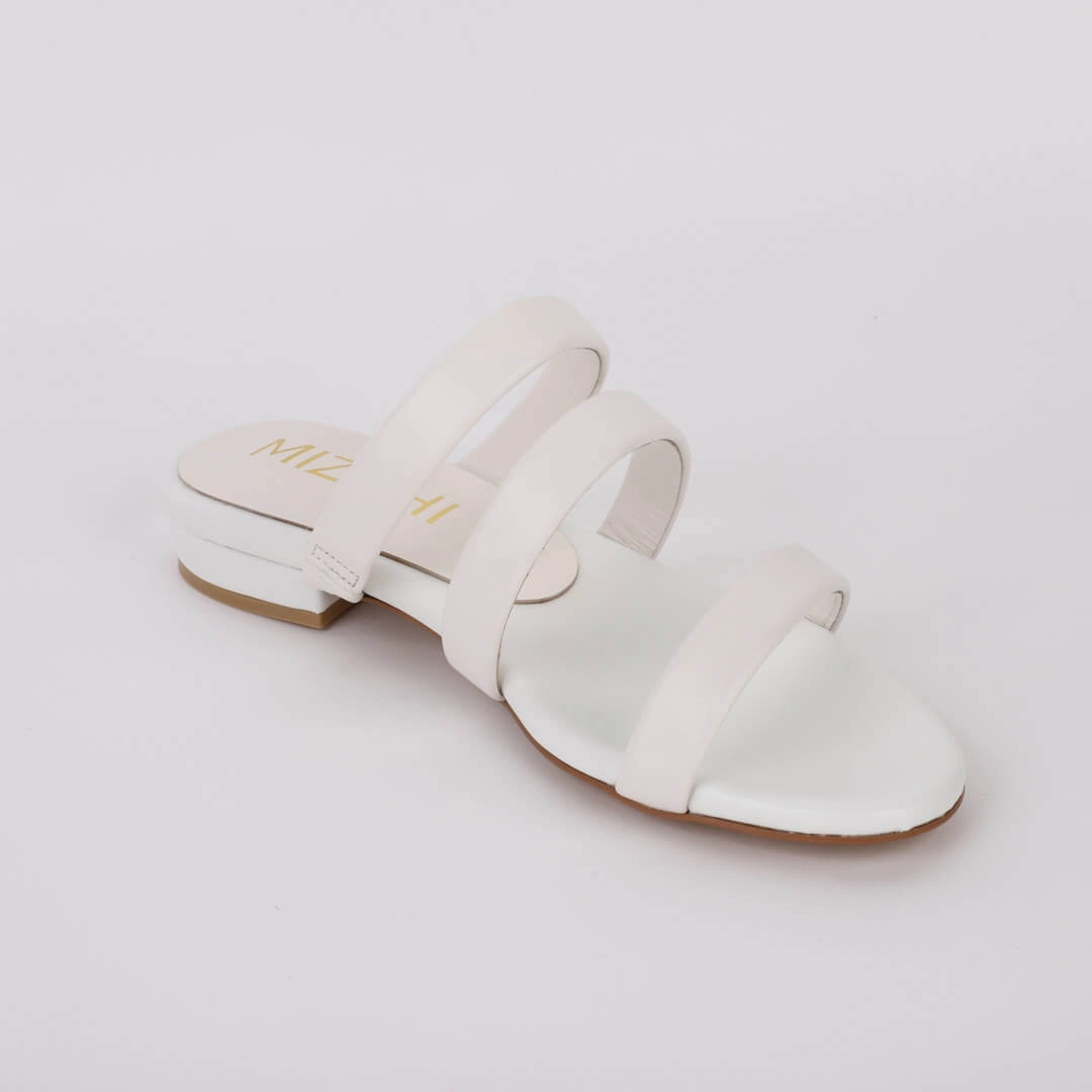 PLANO - ivory