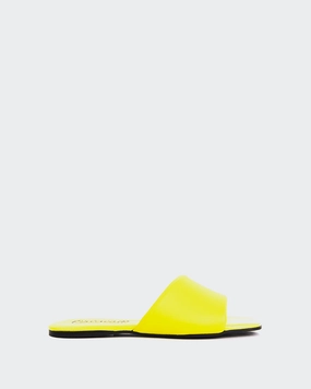 Proseco Yellow Leather