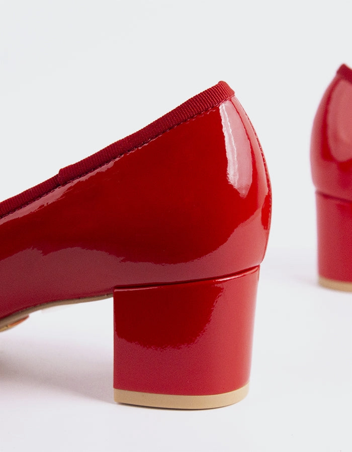 Ruslan Red Patent