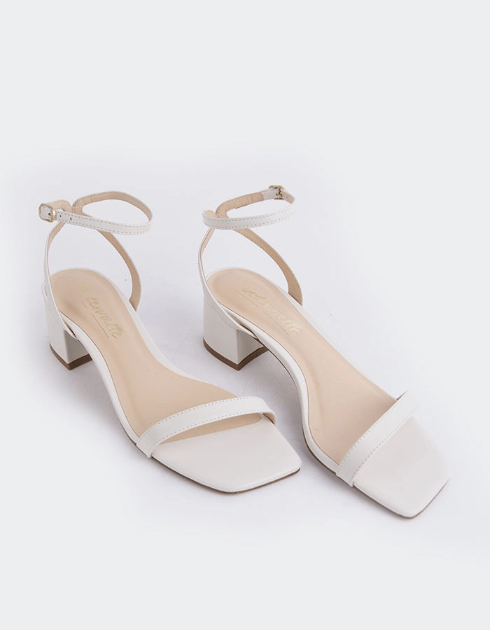 Spirea Off White Leather