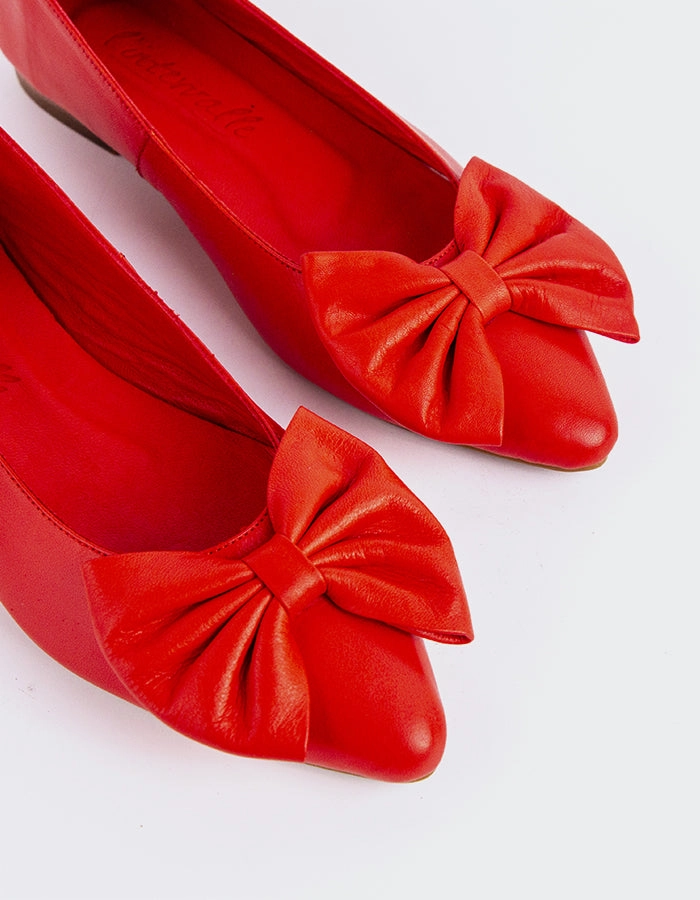 Ulwin Red Leather