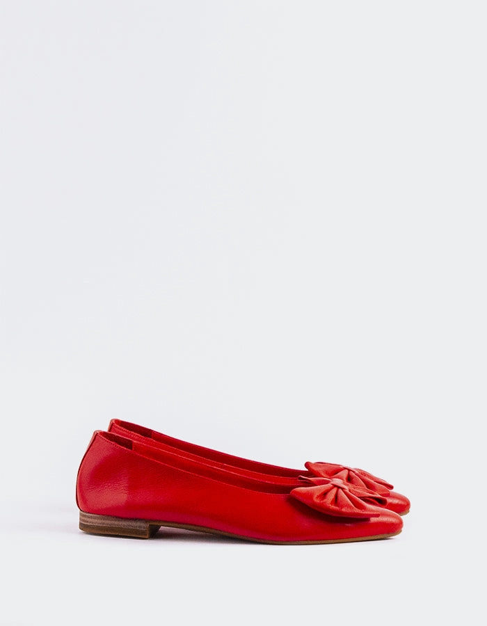 Ulwin Red Leather