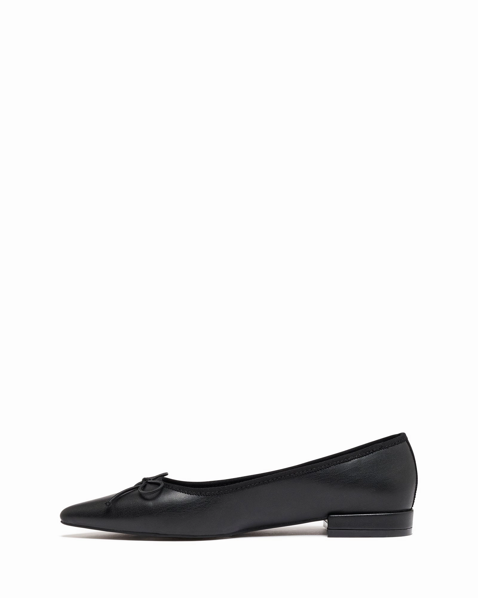 Yazmina Pointed Flat Black Smooth